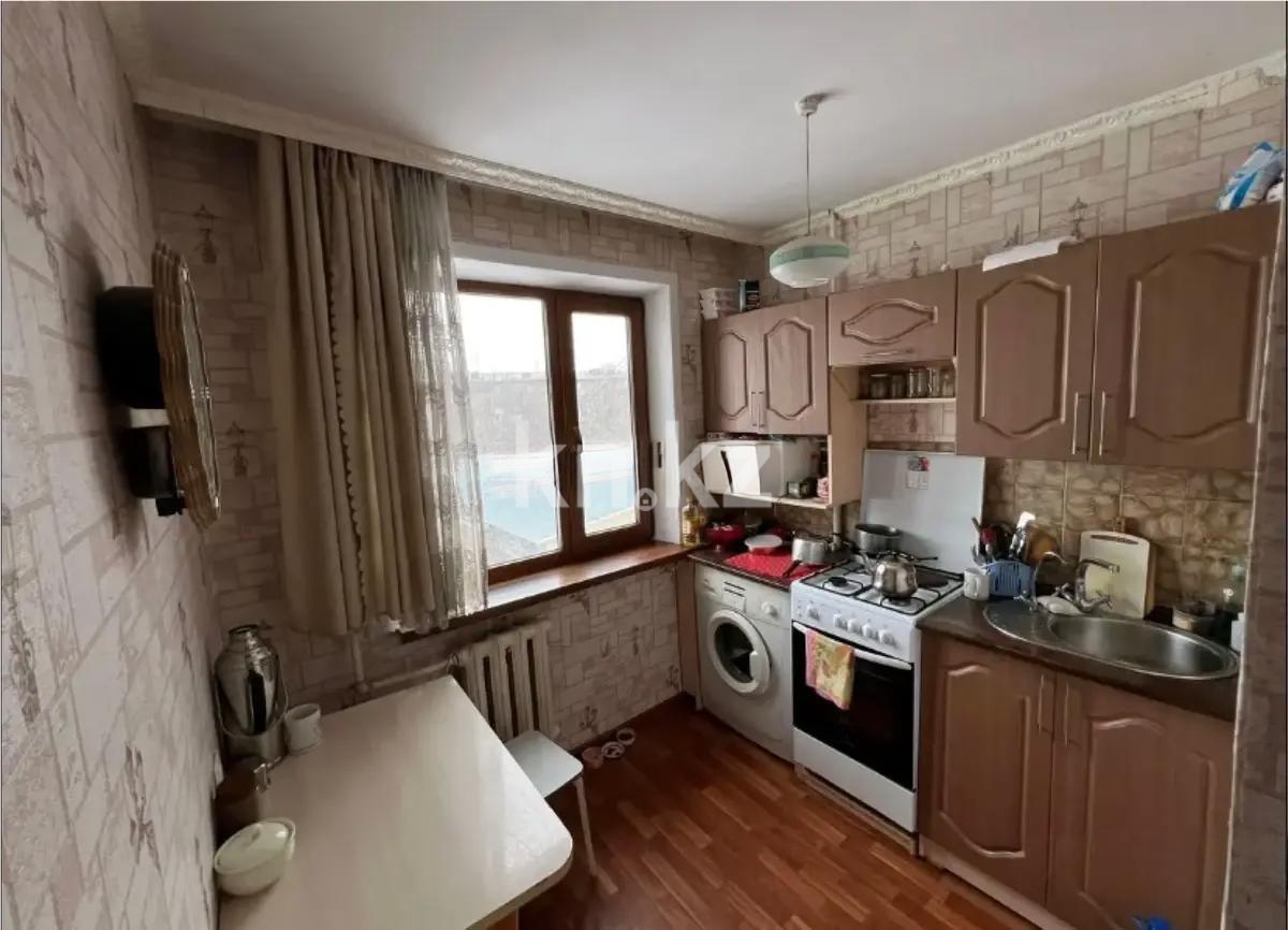 Продажа 3-комнатной квартиры, 63 м², мкр-н 16, дом  1 - Продажа  трехкомнатных квартир в Караганде без посредников с фото фото 3 из 3