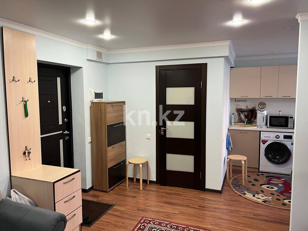Аренда 1-комнатной квартиры, 40 м², пр. Абылай хана, дом  6/4 - ул. Пушкина - Аренда  однокомнатных квартир помесячно в Астане с фото фото 2 из 6