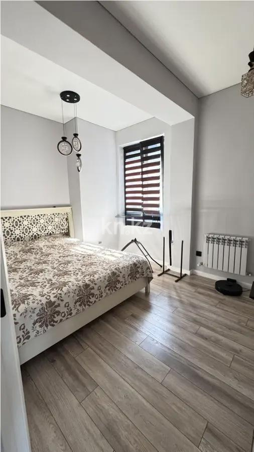 Продажа 3-комнатной квартиры, 60 м², ул. Наурызбай батыра, дом  127 в Алматы - фото 2