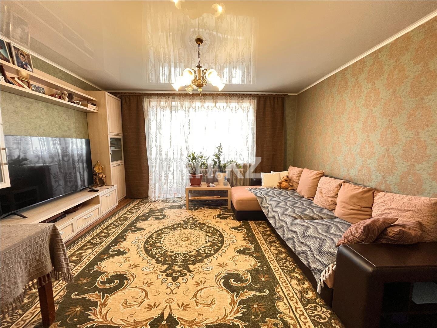 Продажа 3-комнатной квартиры, 90 м² в Караганде