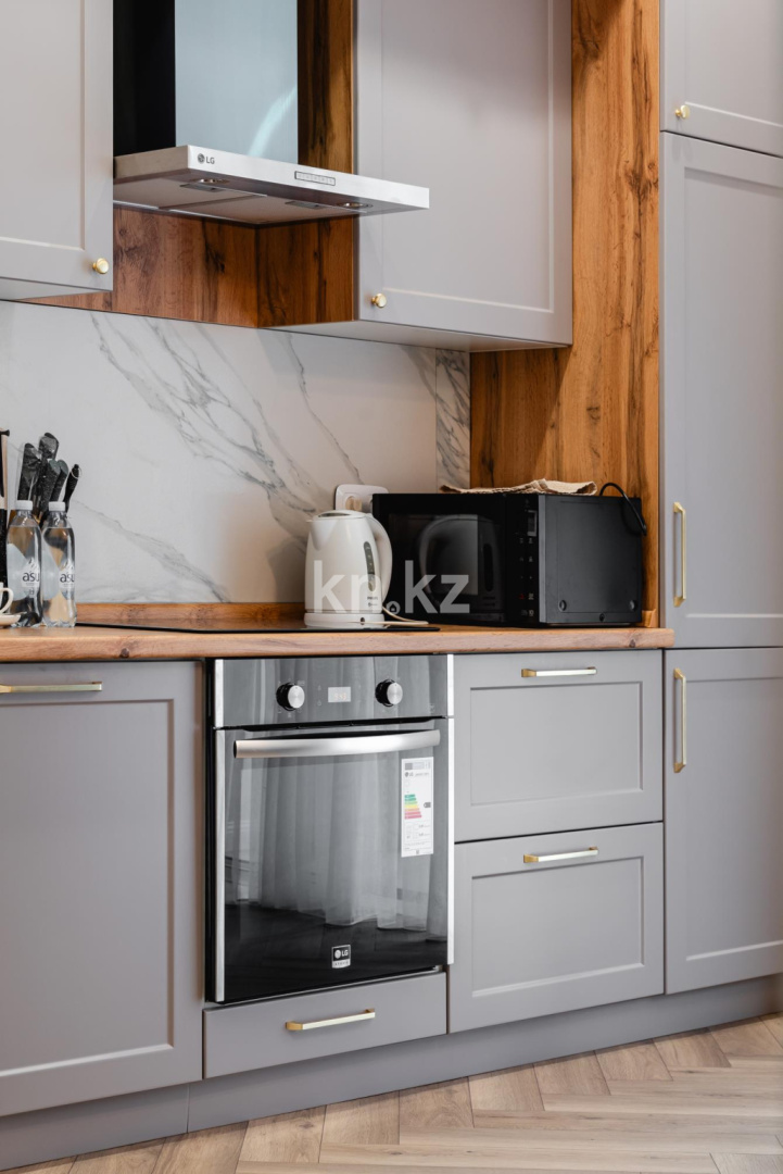 Аренда 2-комнатной квартиры посуточно, 75 м², ул. Розыбакиева, дом  336 - Аренда  двухкомнатных квартир посуточно в Алматы фото 16 из 30