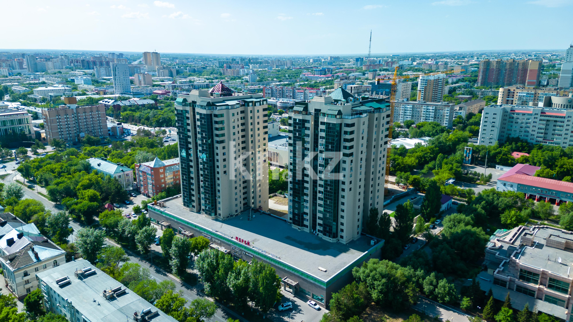 Продажа 3-комнатной квартиры, 127.3 м², пр. Абая, дом  45/1 в Астане - фото 6