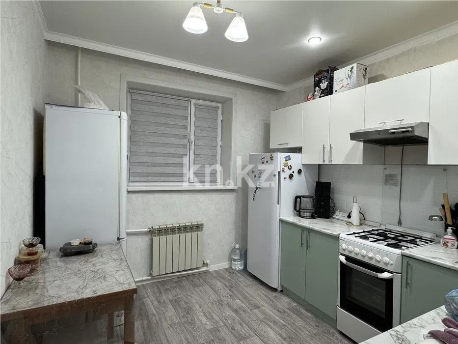 Продажа 3-комнатной квартиры, 65 м², ул. 40-летия Победы, дом  80а - Продажа и аренда недвижимости в Шахтинске фото 4 из 6