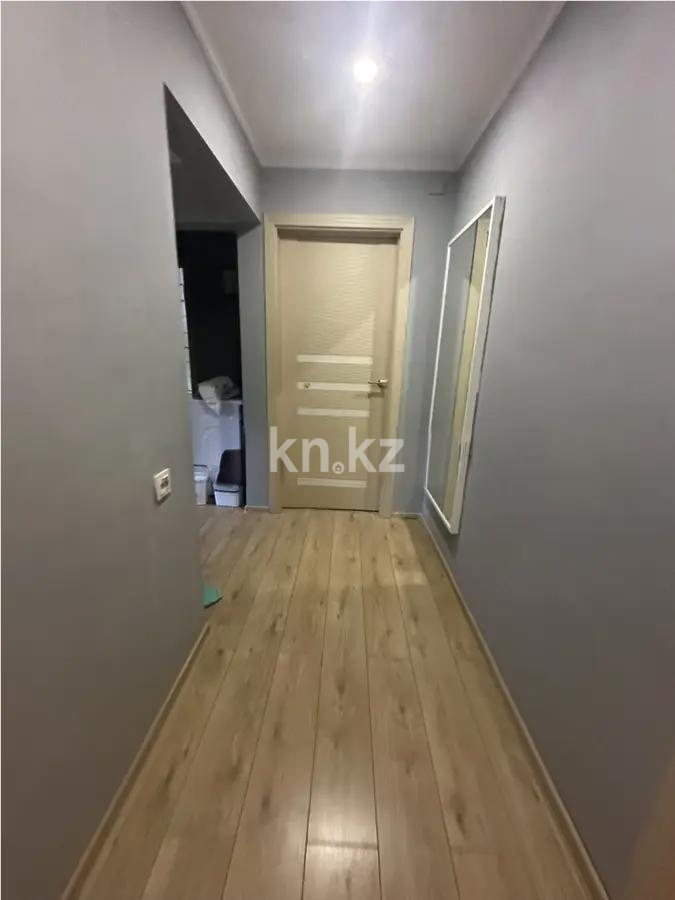 Продажа 4-комнатной квартиры, 82 м², мкр. Аксай-4, дом  46 в Алматы - фото 3