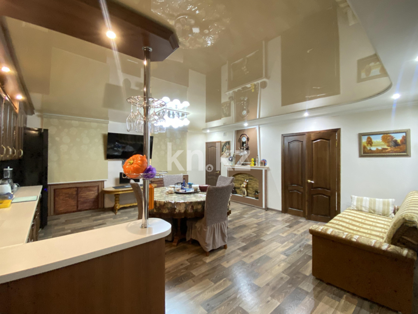 Продажа 5-комнатного дома, 214 м², ул. Четская в Караганде - фото 35