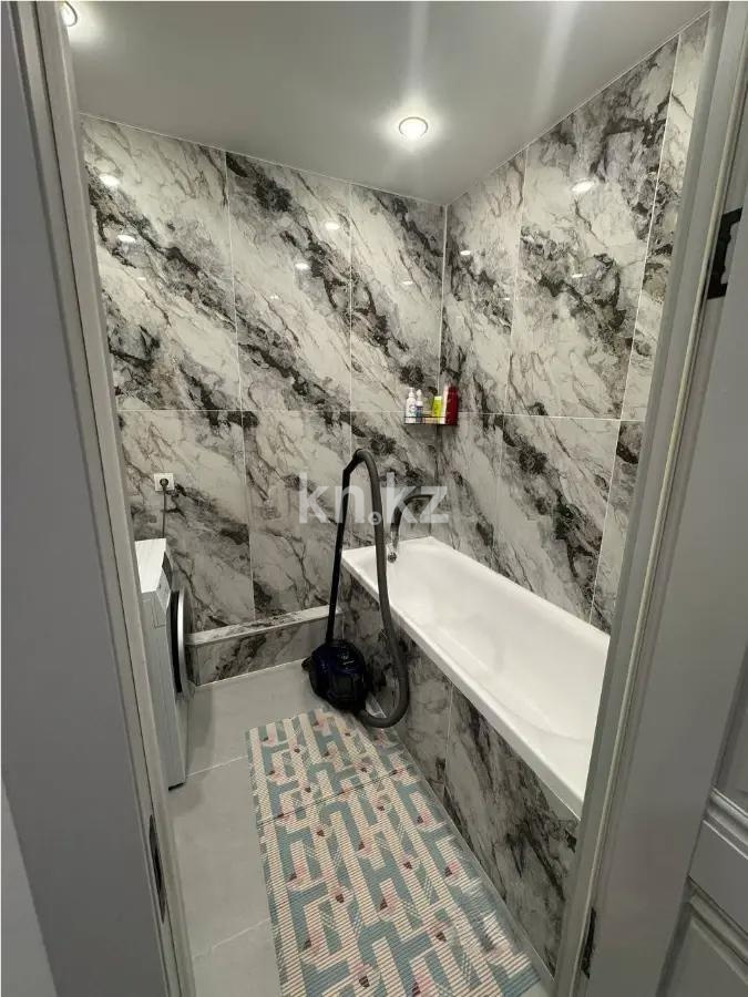 Продажа 3-комнатной квартиры, 80 м², ул. Е-652, дом  18 в Астане - фото 5