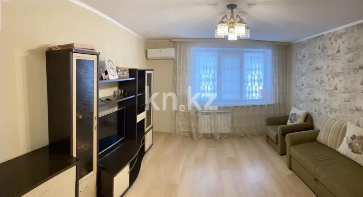 Продажа 2-комнатной квартиры, 60 м², ул. Сауран, дом  3/1 в Астане
