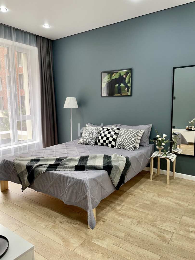 Аренда 2-комнатной квартиры посуточно, 27 м², пр. Абая, дом  109/11 - ул. Манаса - Аренда квартир помесячно в Казахстане фото 1 из 18