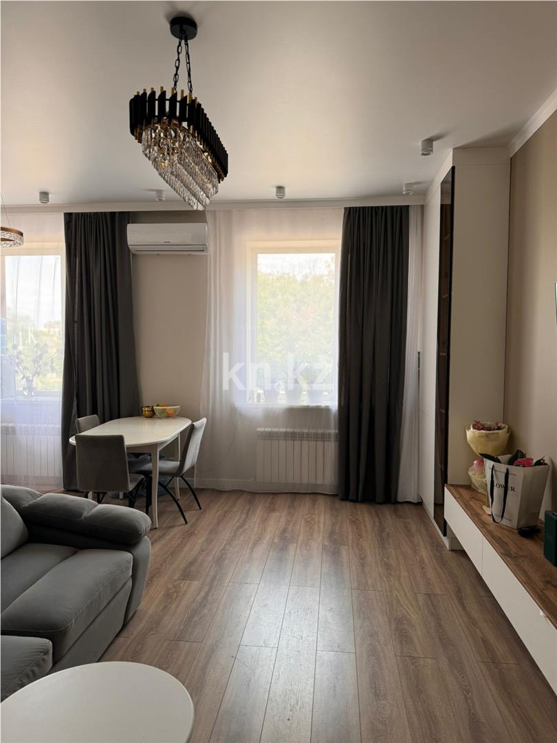 Продажа 3-комнатной квартиры, 75 м², ул. Жанибекова, дом  118 - Продажа квартир в Караганде фото 3 из 18