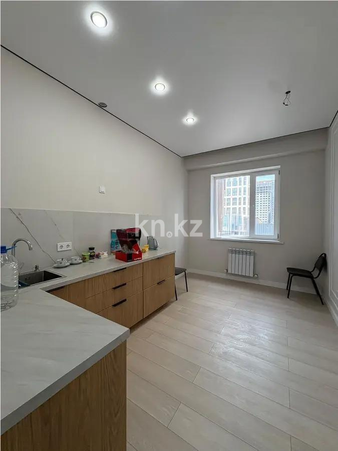 Продажа 2-комнатной квартиры, 72 м² в Астане - фото 3