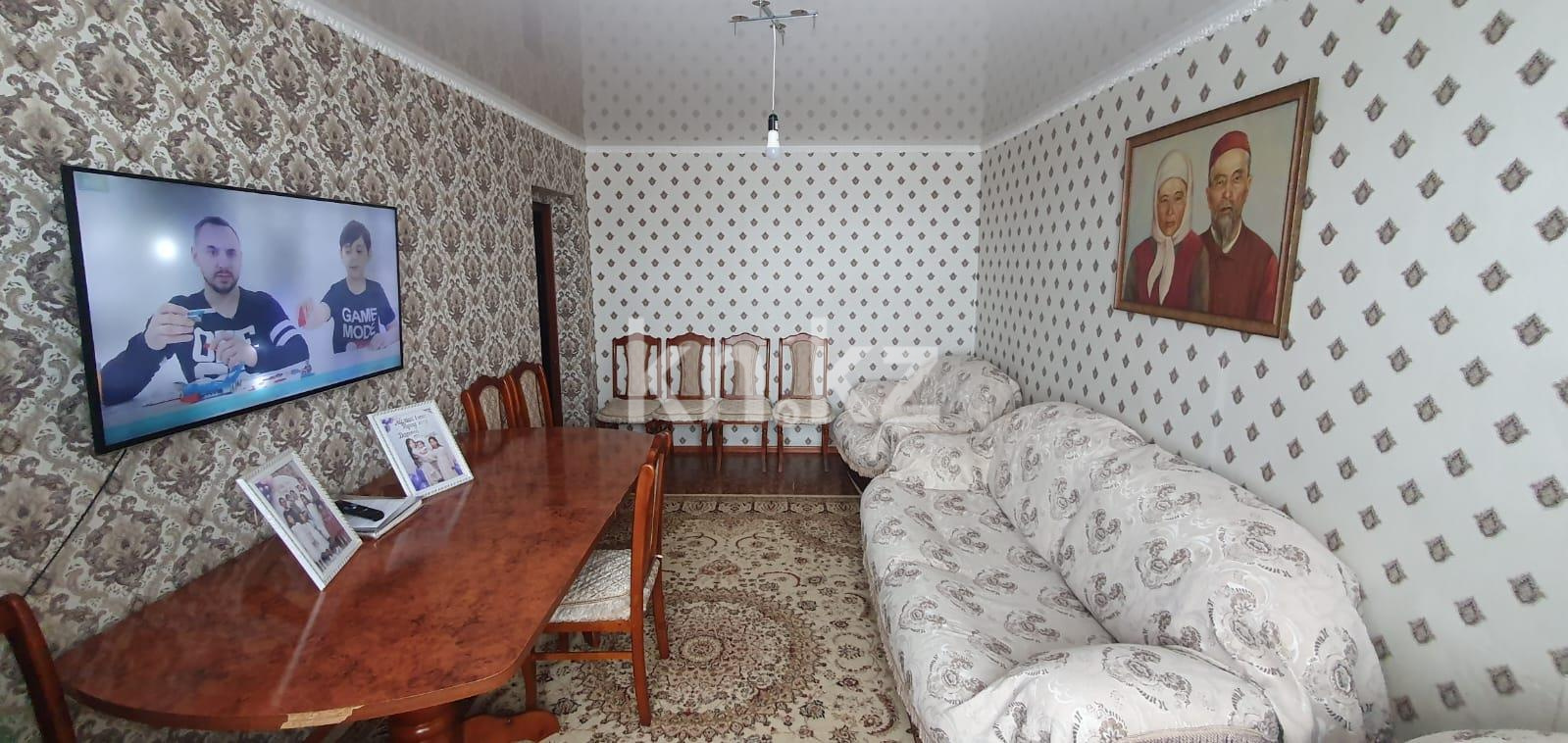 Продажа 3-комнатной квартиры, 74 м², ул. Дружбы в Караганде