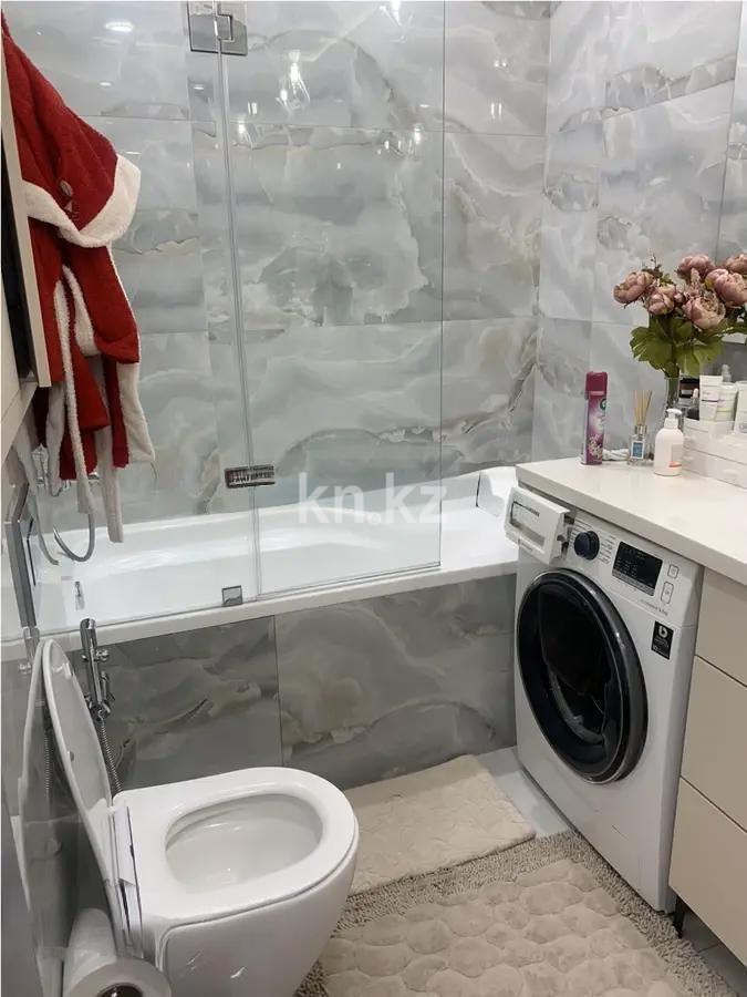 Продажа 3-комнатной квартиры, 82 м², пр. Абая, дом  164 в Алматы - фото 4