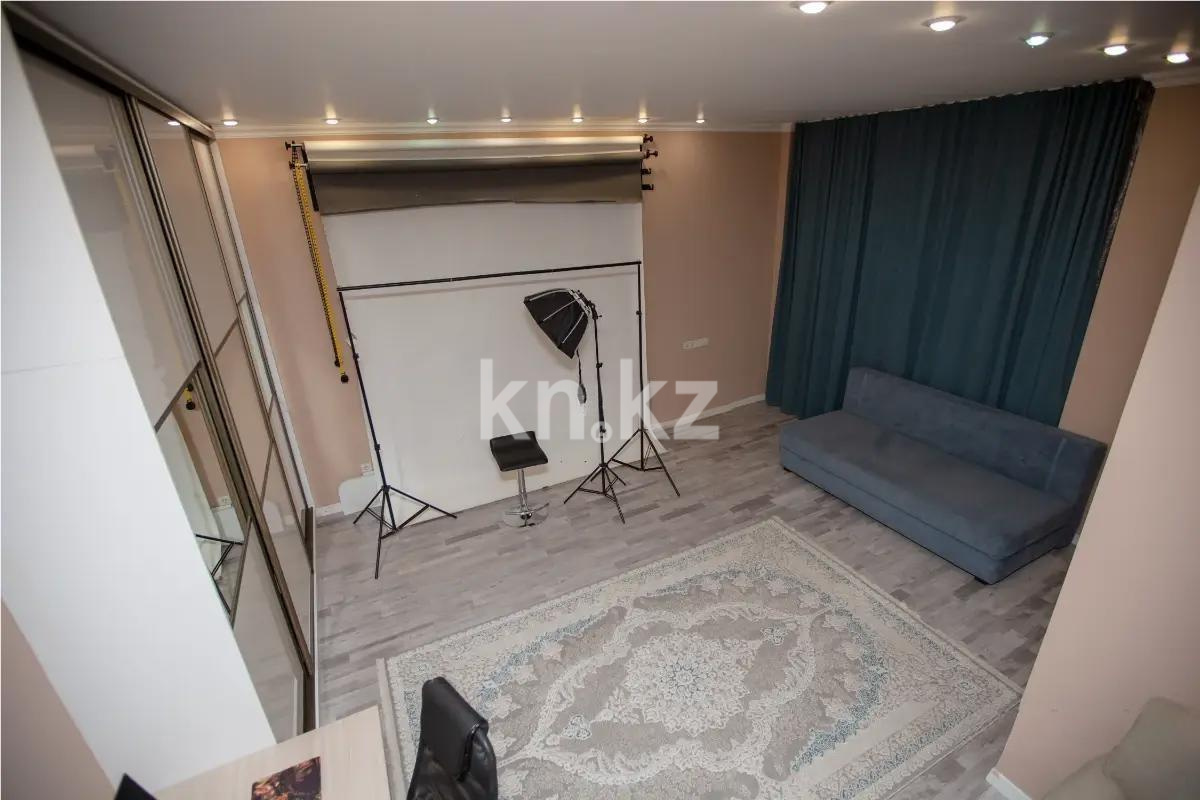 Продажа 4-комнатной квартиры, 130 м² - Продажа  четырехкомнатных квартир в Алматы фото 3 из 7