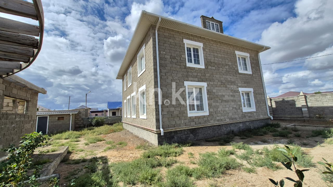 Продажа 7-комнатного дома, 324 м², Куанышкали, дом  22 - Продажа и аренда недвижимости в Атырау фото 17 из 40