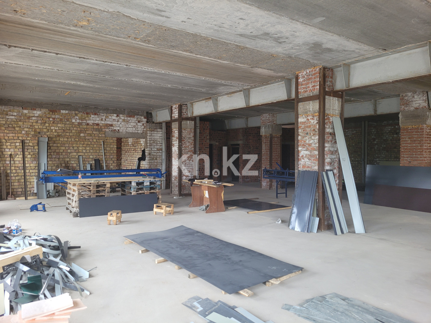 Продажа помещения, 280 м² - Продажа офисных и торговых помещений в Караганде фото 4 из 10