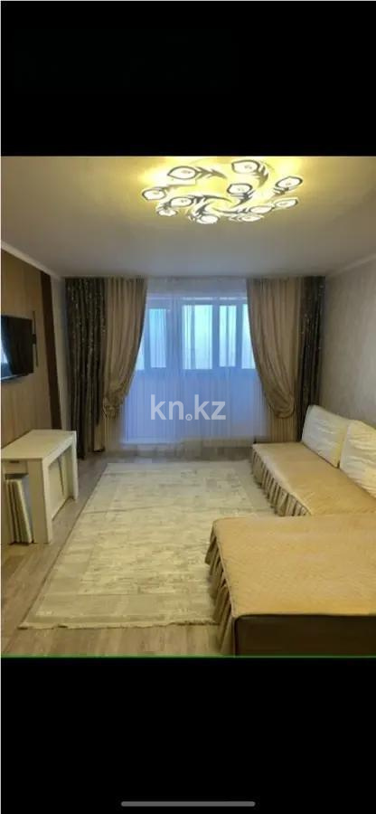 Продажа 3-комнатной квартиры, 86 м² - Продажа трехкомнатных квартир в кирпичном доме в Караганде фото 1 из 4