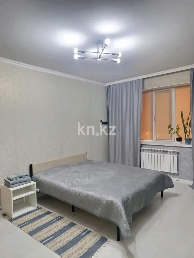 Продажа 1-комнатной квартиры, 32 м², ул. Мынбаева, дом  75 - Продажа  однокомнатных квартир в Алматы без посредников с фото фото 1 из 4