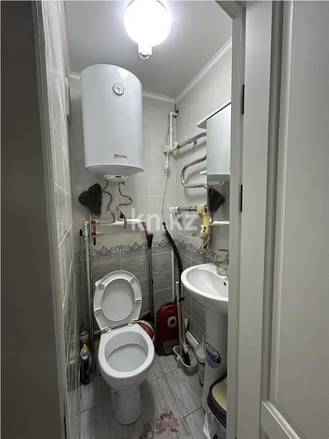 Продажа 4-комнатной квартиры, 62 м², ул. Язева, дом  13 - Продажа квартир в Караганде фото 6 из 7