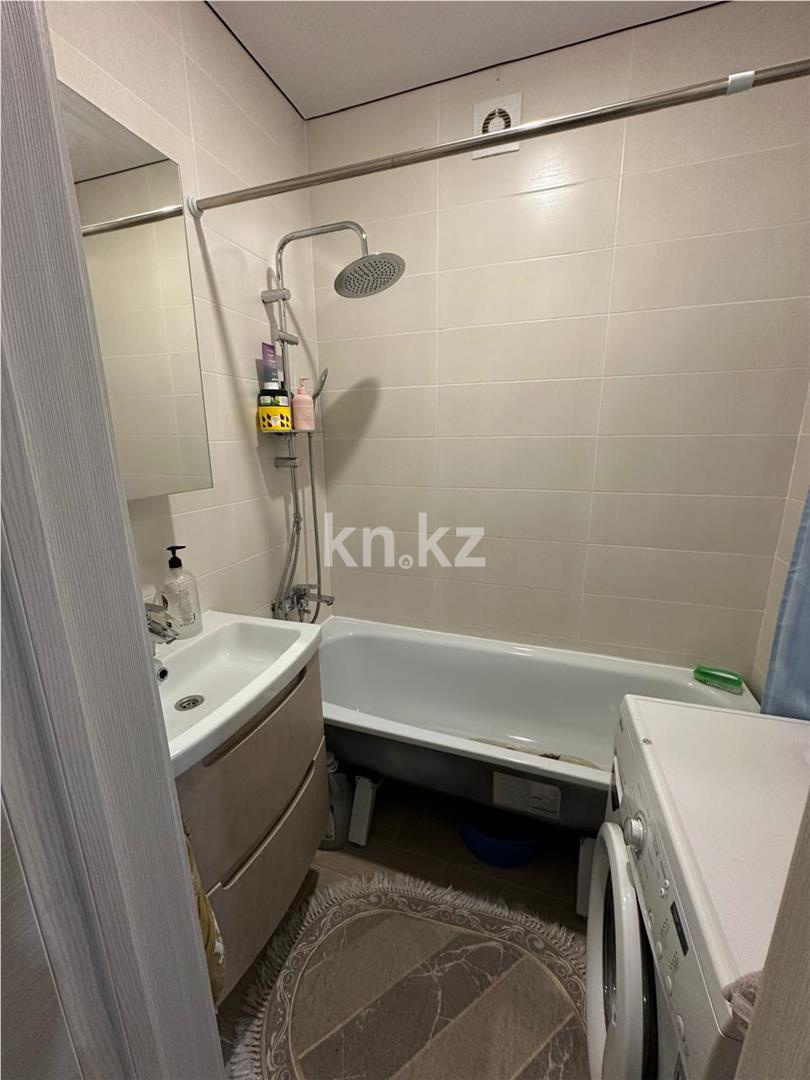 Продажа 2-комнатной квартиры, 54 м², ул. Сатыбалдина - Продажа  двухкомнатных квартир в Караганде фото 7 из 13