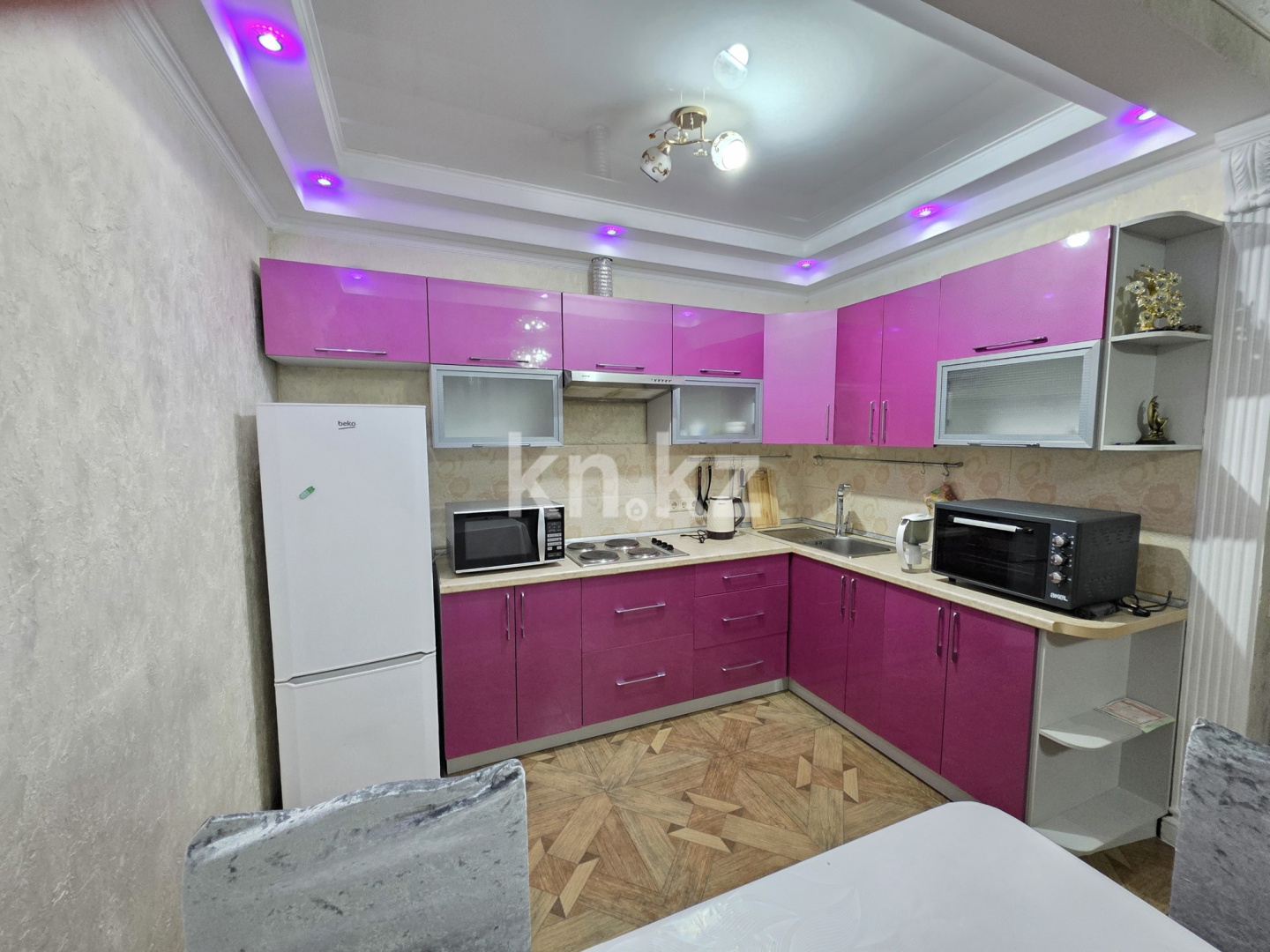 Аренда 2-комнатной квартиры, 66 м² - Аренда квартир помесячно в Алматы фото 1 из 11