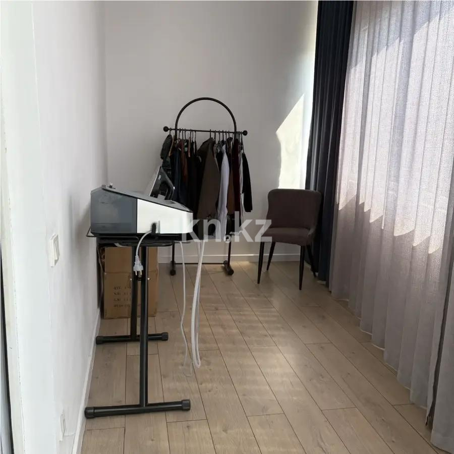 Продажа 4-комнатной квартиры, 112 м² - Продажа четырехкомнатных квартир в монолитно-каркасном доме в Казахстане - страница 2 фото 3 из 7