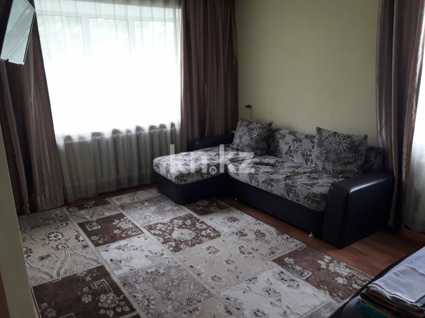 Аренда 1-комнатной квартиры посуточно, 33 м², ул. Ерубаева, дом  48 - Аренда квартир помесячно в Казахстане фото 1 из 2