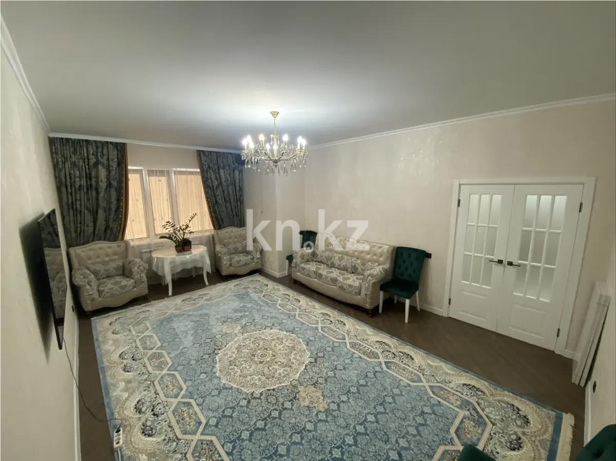 Продажа 3-комнатной квартиры, 105 м², пер. Тесиктас, дом  1 - Продажа  трехкомнатных квартир в Астане с фото фото 1 из 5