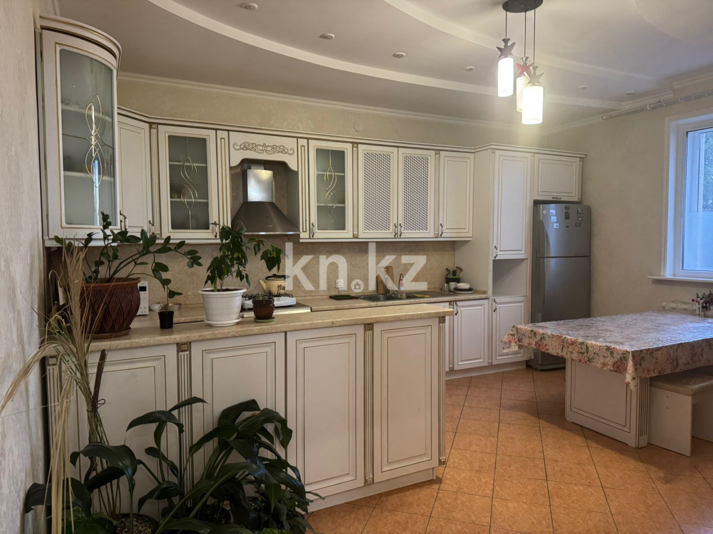 Продажа 4-комнатного дома, 321 м², ул. Кунгей - Продажа домов, коттеджей в Караганде фото 3 из 26