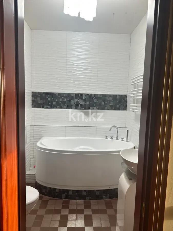 Продажа 4-комнатной квартиры, 180 м², ул. Достык, дом  5 - Продажа квартир в новостройках Астаны без посредников фото 6 из 9