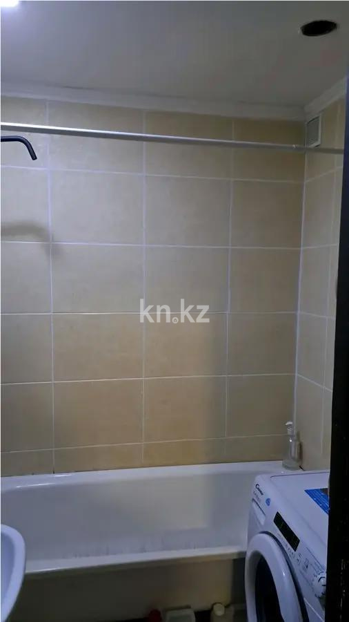 Продажа 1-комнатной квартиры, 41 м², мкр-н 12, дом  37а - Продажа  однокомнатных квартир в Караганде с фото фото 3 из 4