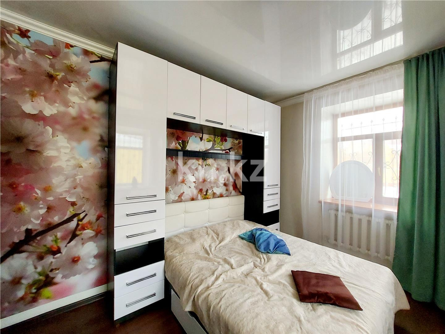 Продажа 3-комнатной квартиры, 76 м², ул. Абая в Караганде - фото 5