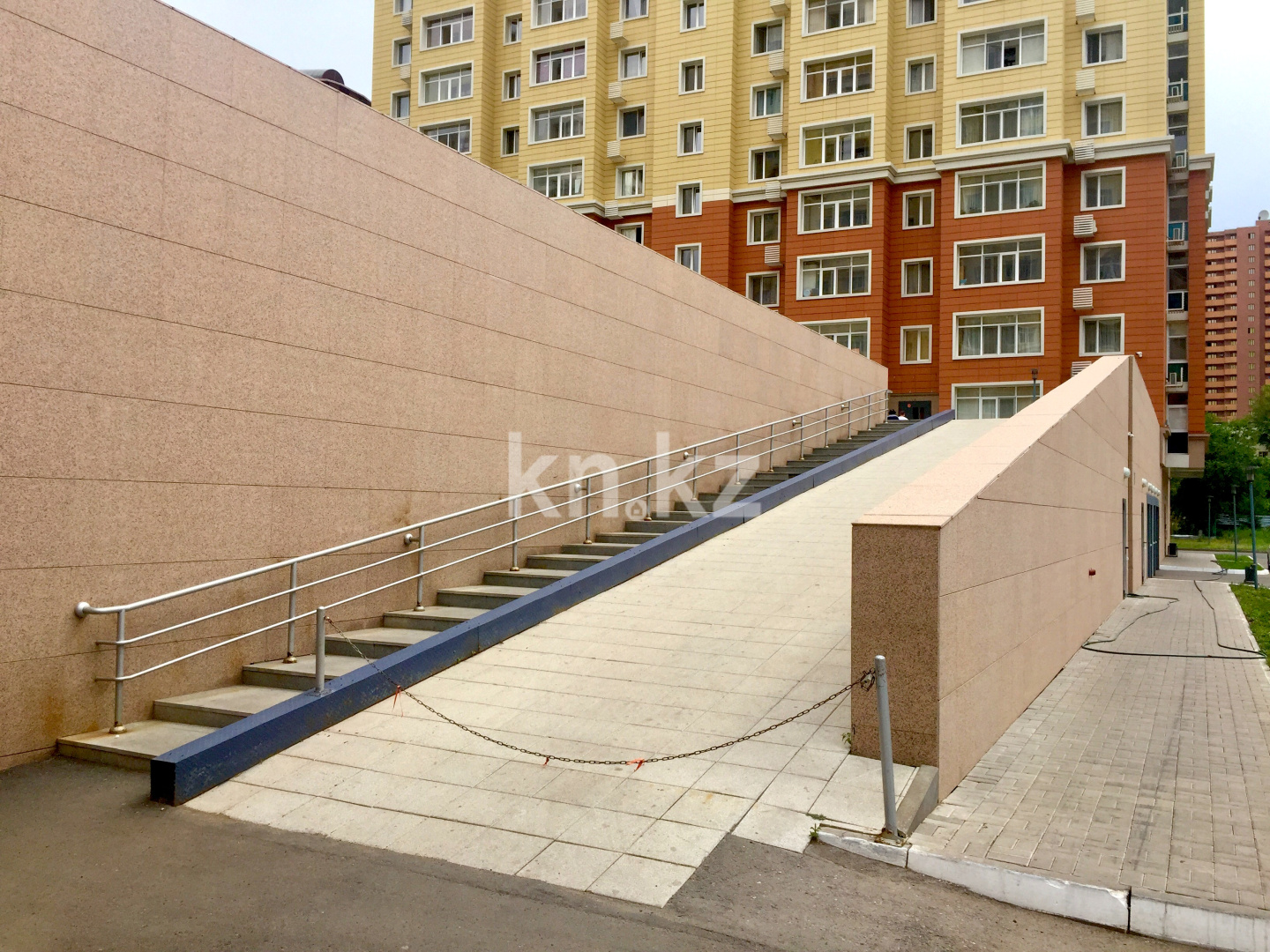 Продажа 2-комнатной квартиры, 63 м², ул. Иманбаевой, дом  10 в Астане - фото 15