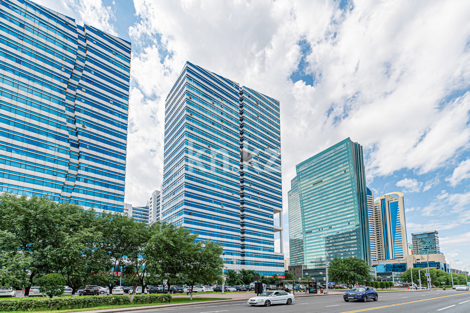 Продажа 3-комнатной квартиры, 144 м², ул. Кунаева, дом  12/2 в Астане - фото 13