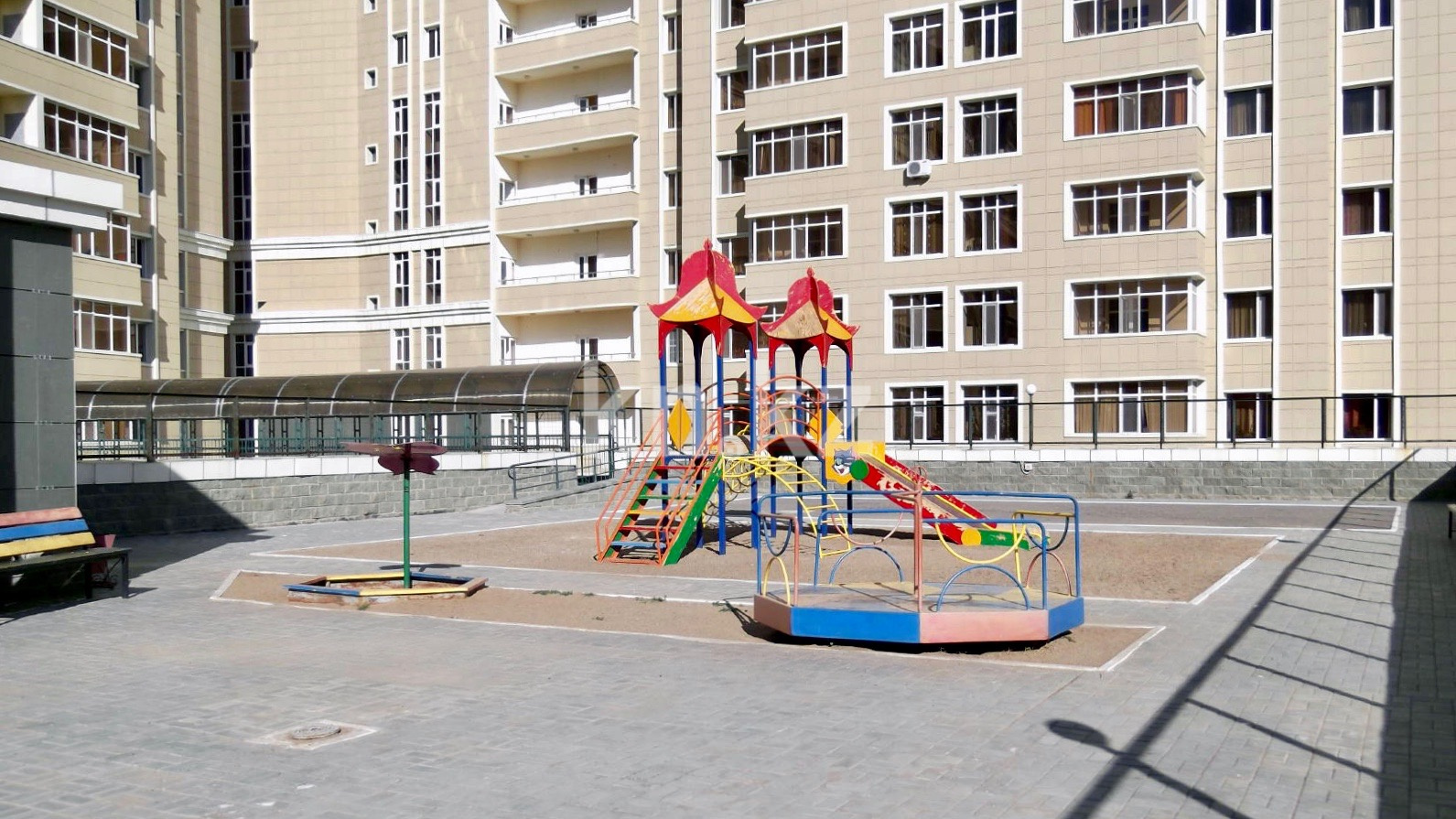 Продажа 1-комнатной квартиры, 48 м², ул. Туркестан, дом  8 в Астане - фото 9