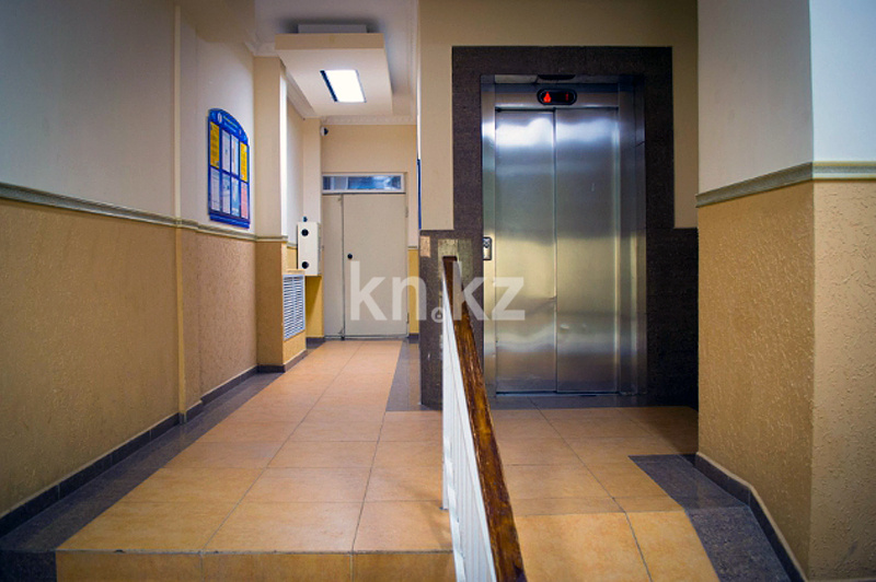 Продажа 3-комнатной квартиры, 82 м², ул. Сыганак в Астане - фото 14