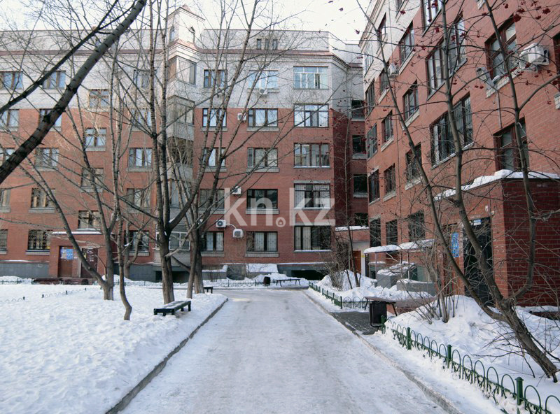 Продажа 2-комнатной квартиры, 93 м², ул. Сейфуллина, дом  7 в Астане - фото 13