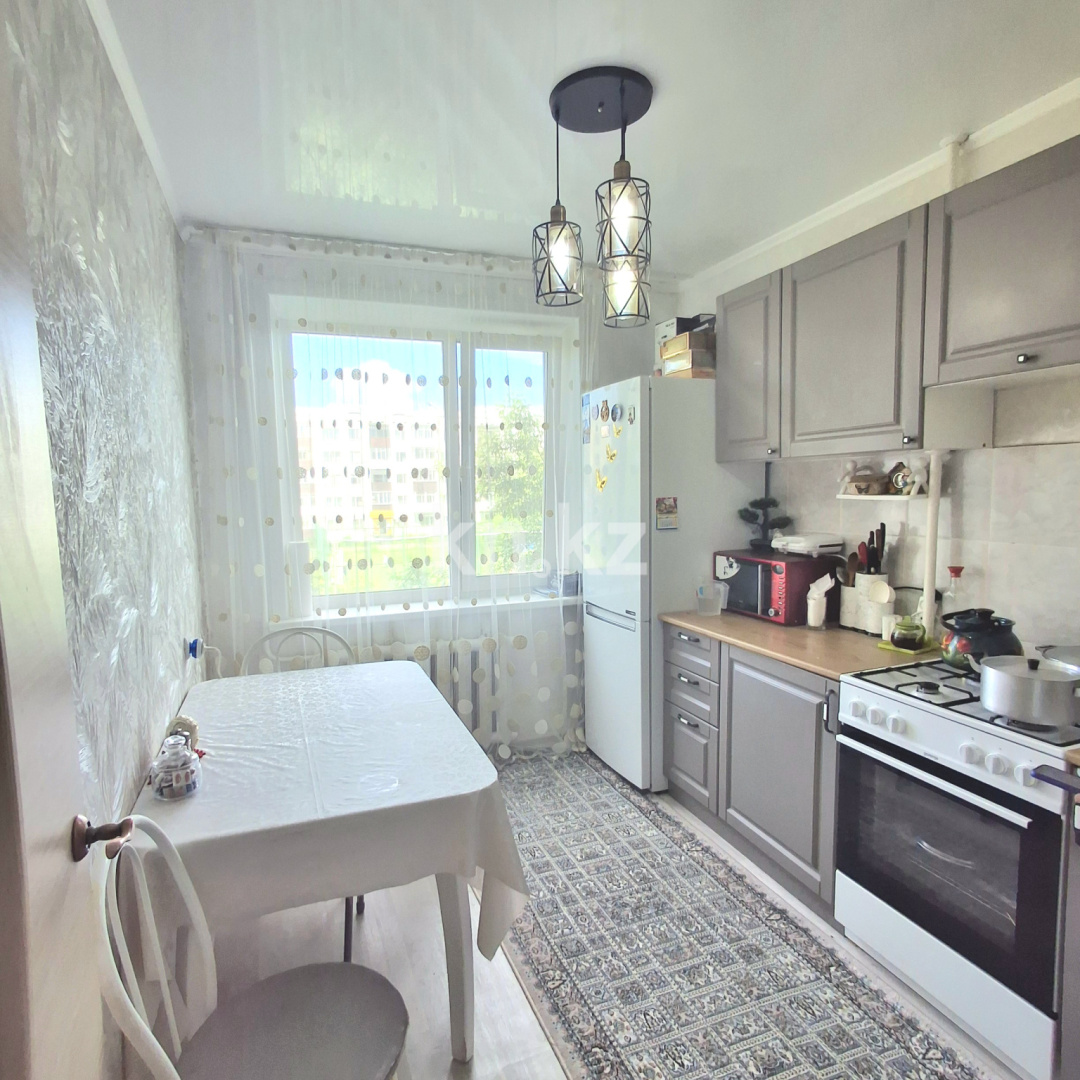 Продажа 3-комнатной квартиры, 60 м², мкр-н Юбилейный, дом  38 - Продажа квартир в Кокшетау фото 1 из 8