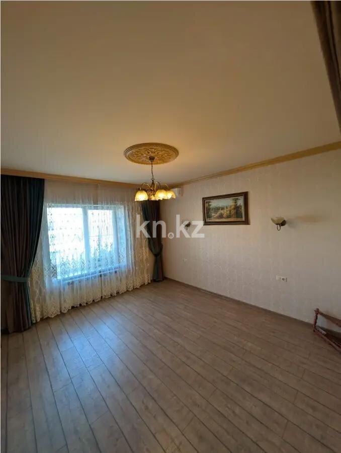 Продажа 4-комнатной квартиры, 147.4 м² в Алматы - фото 2