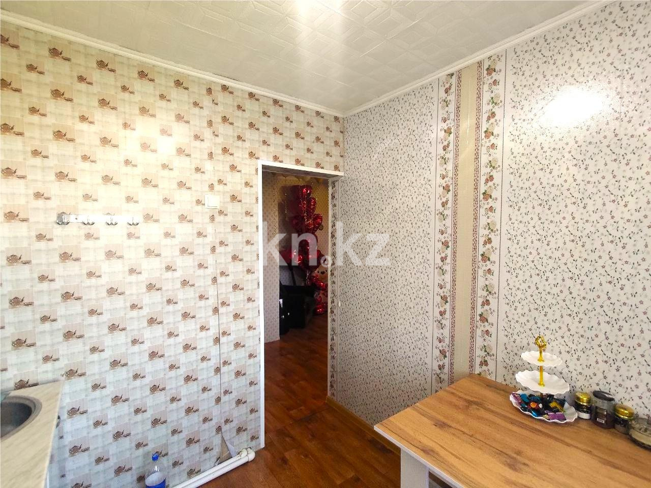 Продажа 3-комнатной квартиры, 55 м², ул. Ишимская, дом  64 в Караганде - фото 8