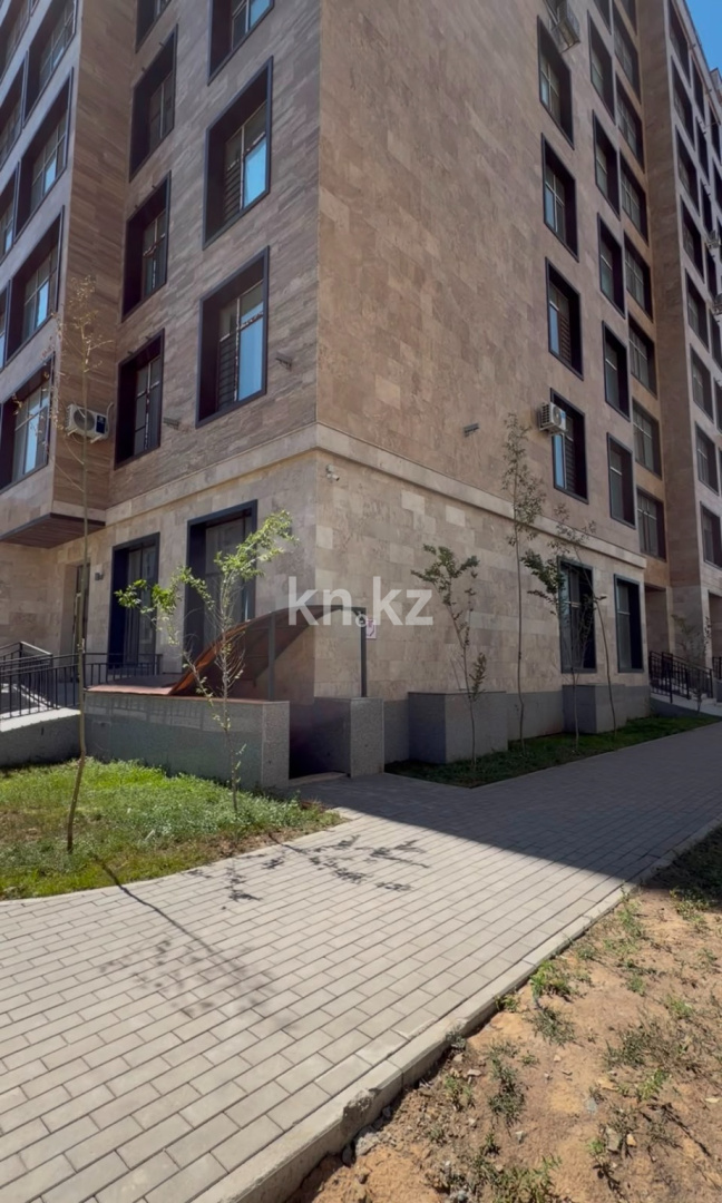 Продажа помещения, 327 м² - Продажа офисных и торговых помещений в Казахстане фото 1 из 11