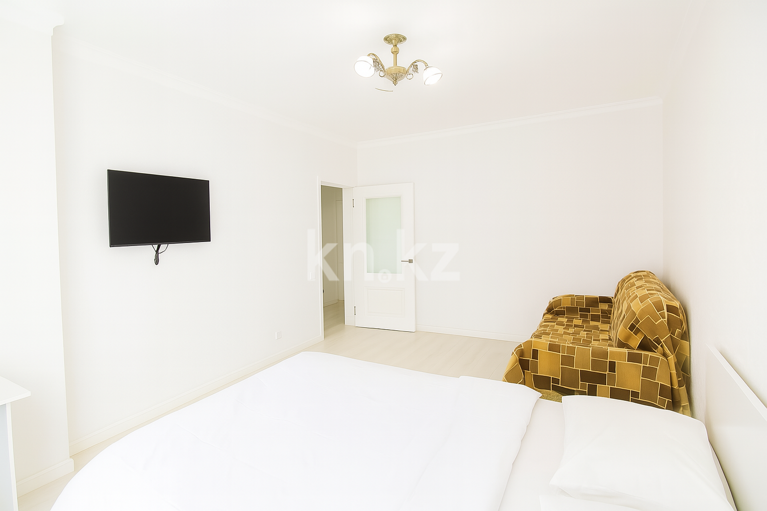 Аренда 1-комнатной квартиры посуточно, 45 м², пр. Кабанбай батыра, дом  38/3 - ул. Сыганак в Астане - фото 3