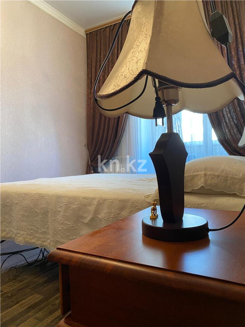 Продажа 3-комнатной квартиры, 116 м², мкр-н Алтын Арка, дом  19 - Продажа квартир в Караганде фото 18 из 38