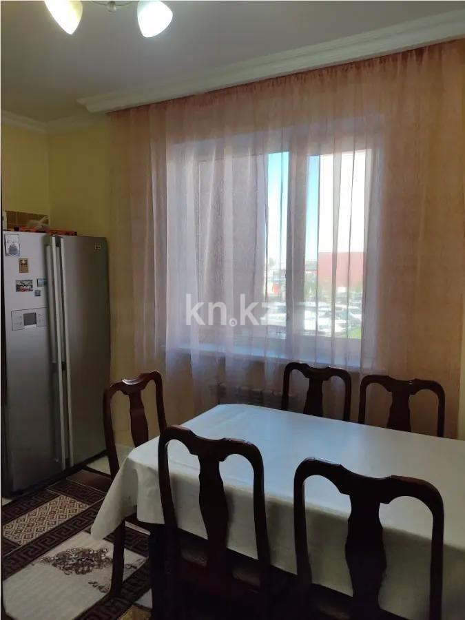 Продажа 4-комнатной квартиры, 100 м², пр. Кошкарбаева, дом  45 - Продажа  четырехкомнатных квартир в Астане без посредников фото 4 из 6