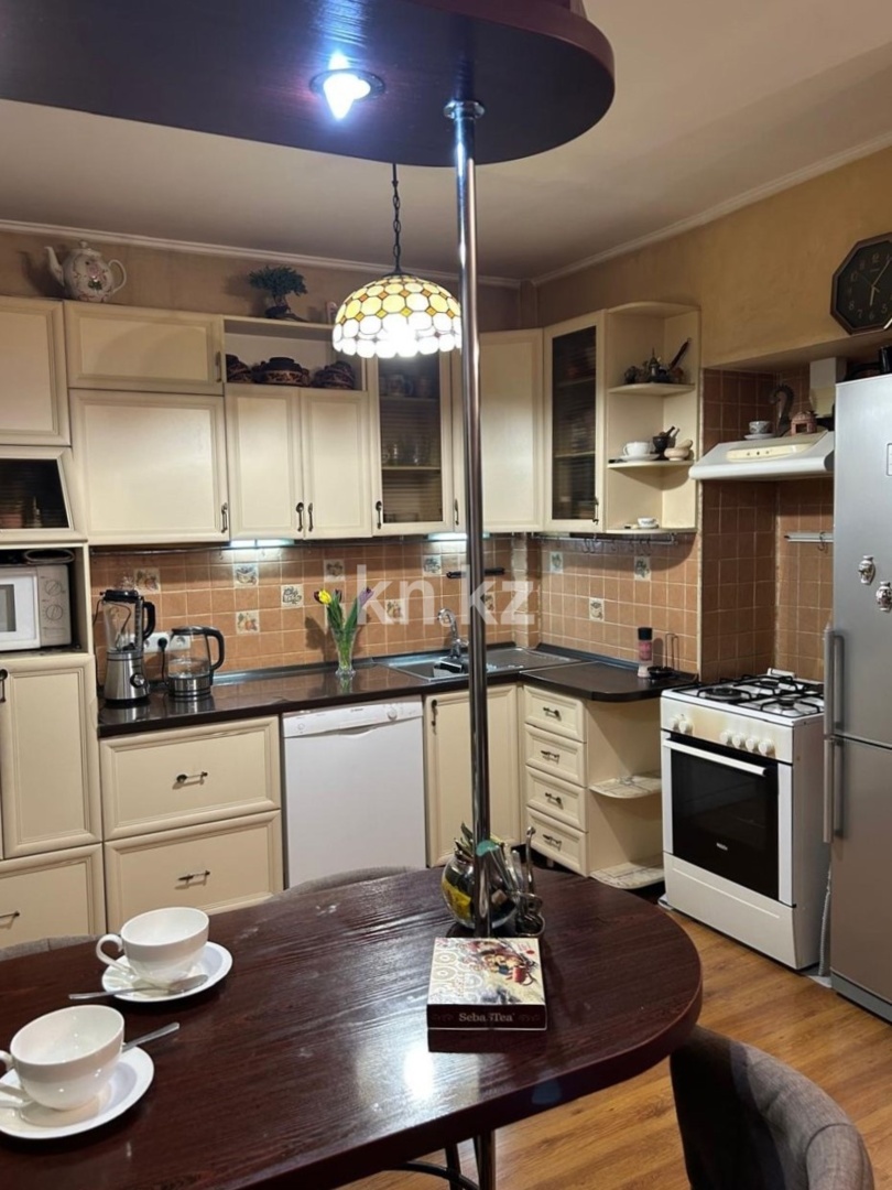 Продажа 3-комнатной квартиры, 66 м² в Алматы