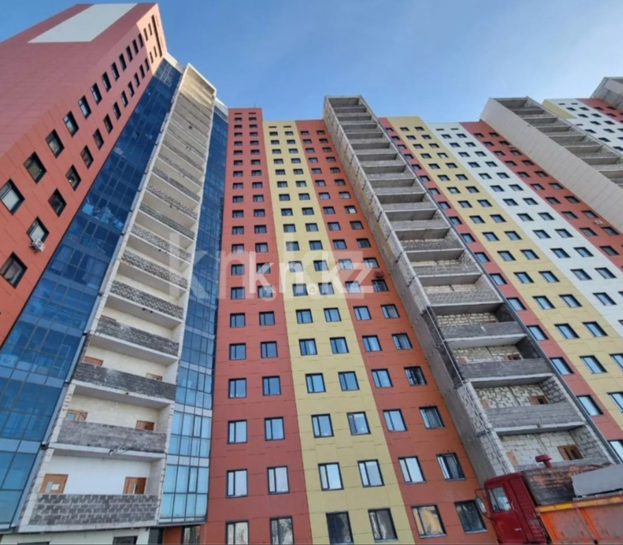 Продажа 4-комнатной квартиры, 89 м², ул. Дюсембекова, дом  44/2 - Продажа  четырехкомнатных квартир в новостройках Караганды фото 1 из 4