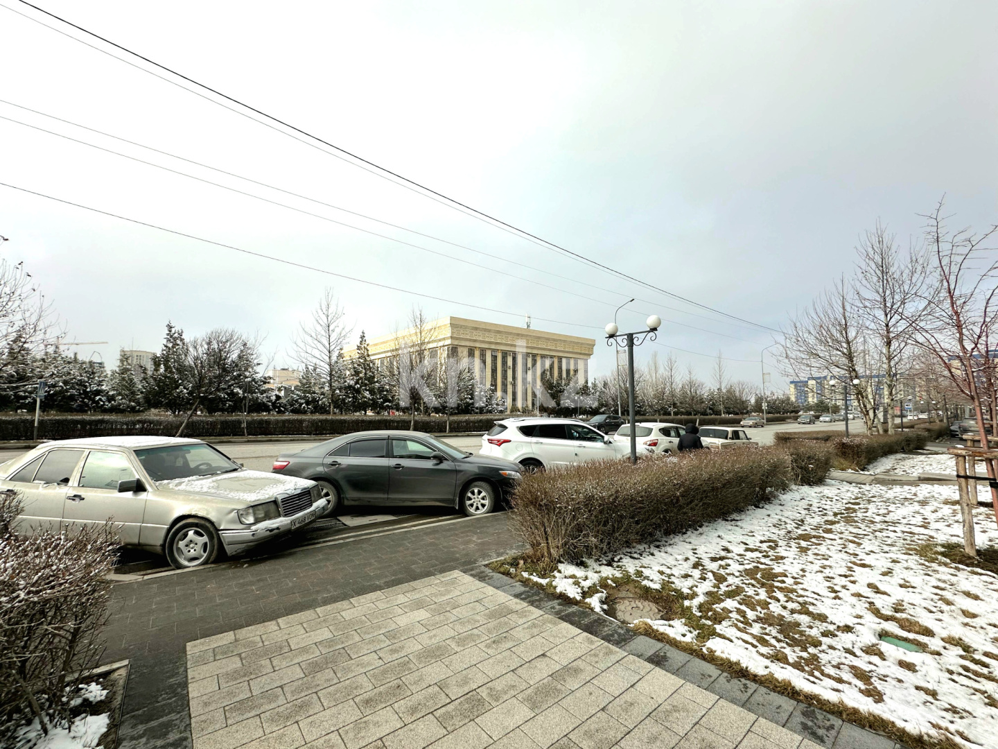 Продажа 2-комнатной квартиры, 75 м², ул. Шаяхметова - Продажа квартир в Шымкенте фото 33 из 35