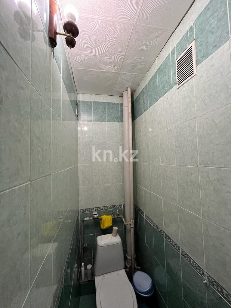 Продажа 2-комнатной квартиры, 47 м², мкр-н 11а, дом  26 в Караганде - фото 11