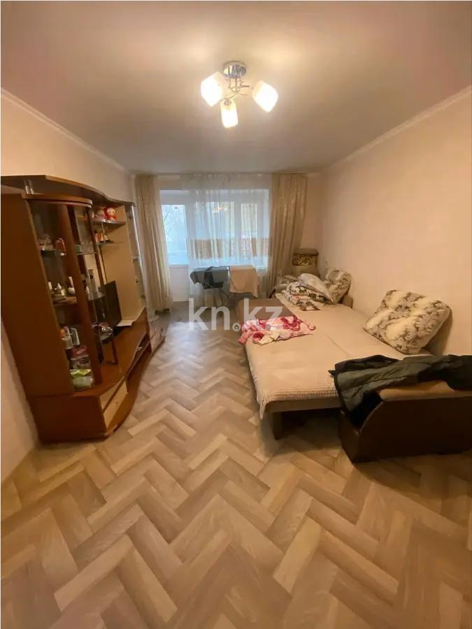 Продажа 1-комнатной квартиры, 35 м², ул. Желтоксан, дом  49 - Продажа квартир в Казахстане фото 1 из 4
