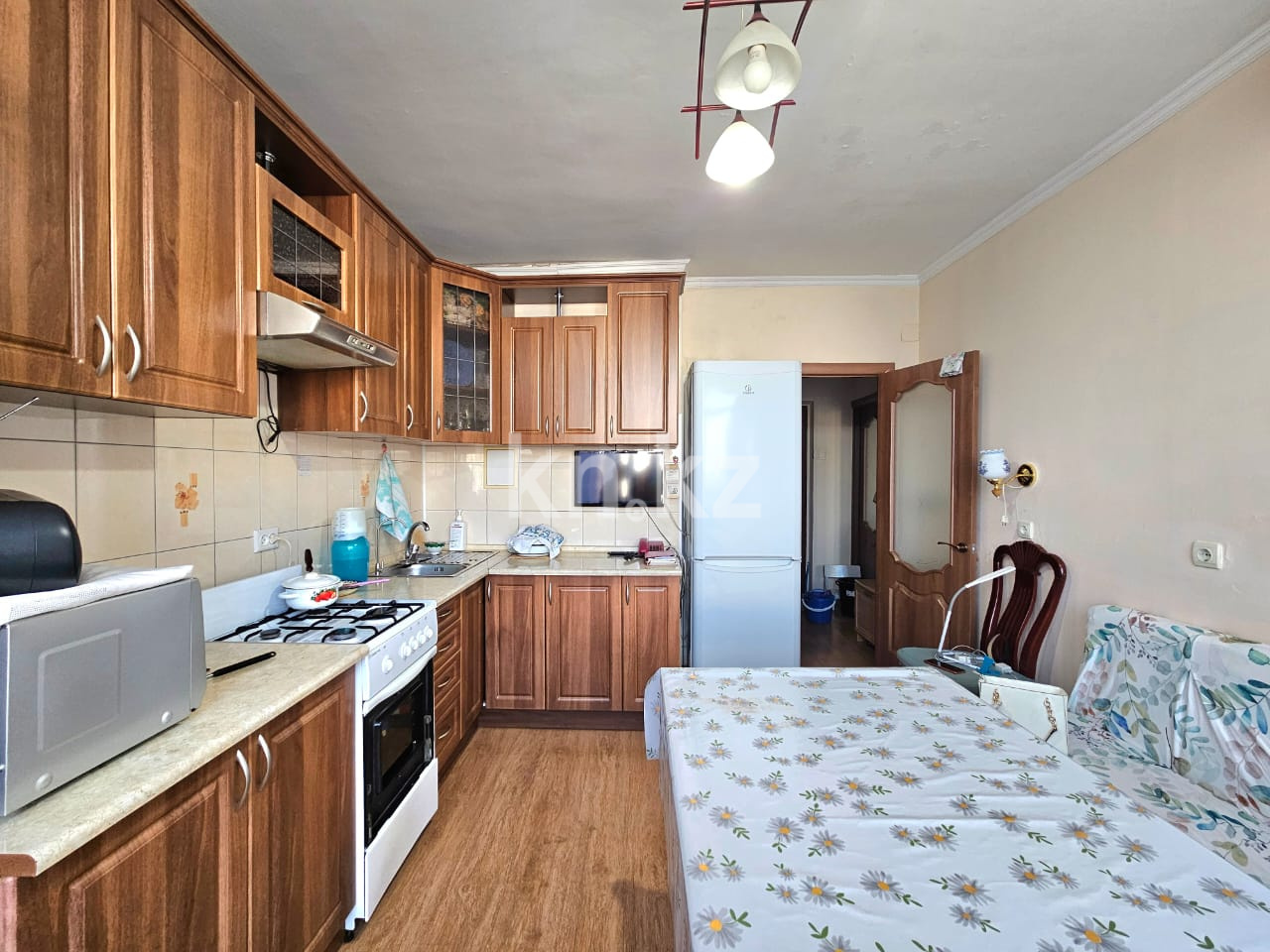 Продажа 1-комнатной квартиры, 41 м², мкр-н Жулдыз-1 в Алматы - фото 11