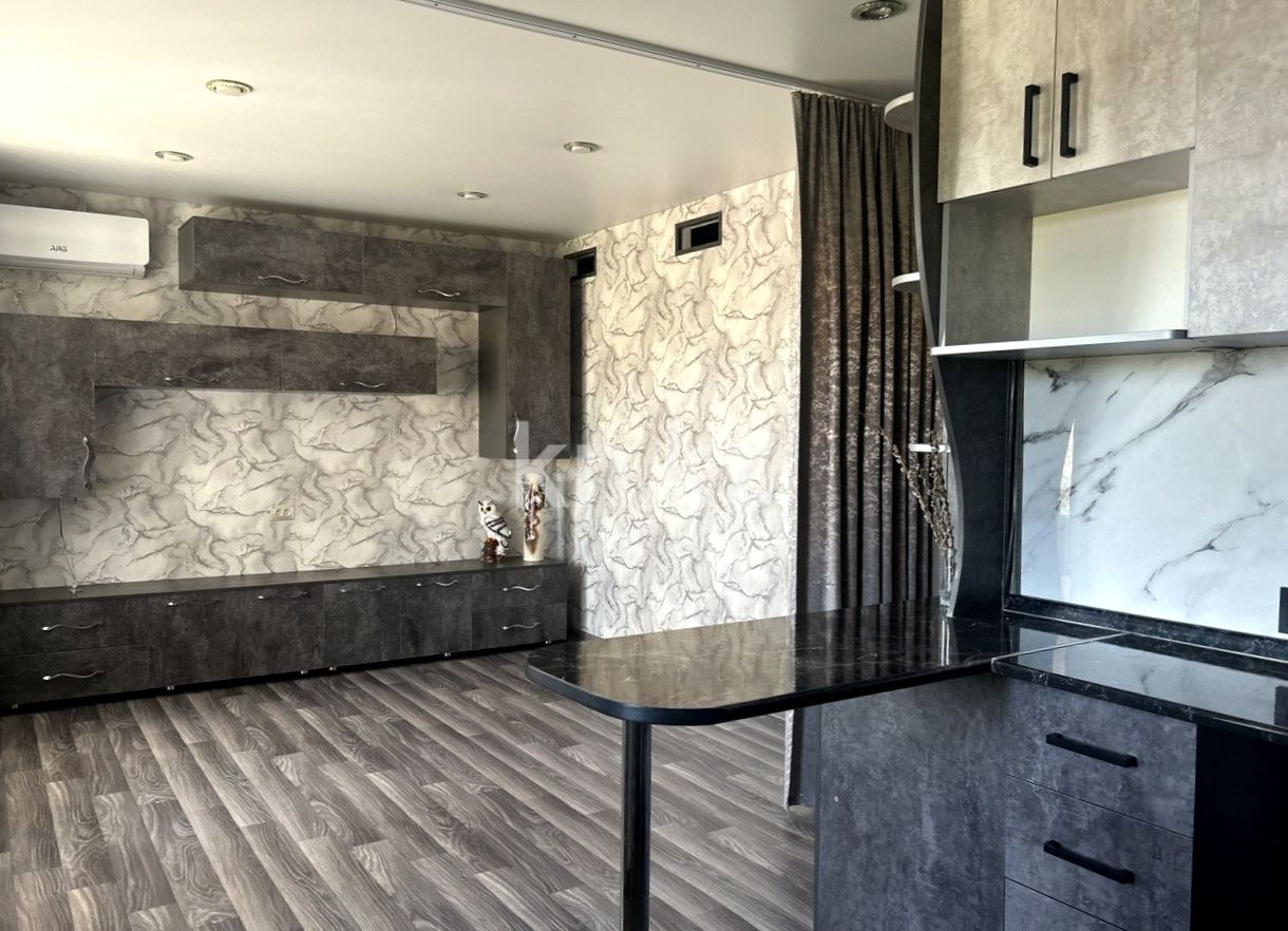 Продажа 1-комнатной квартиры, 33 м² - Продажа однокомнатных квартир в Усть-Каменогорске фото 2 из 23